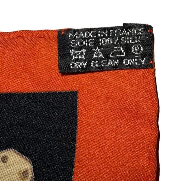 Hermès Silk Scarf Très Kelly Handbag Turnlock Motif Black Orange 70cm 26” - Picture 4 of 13